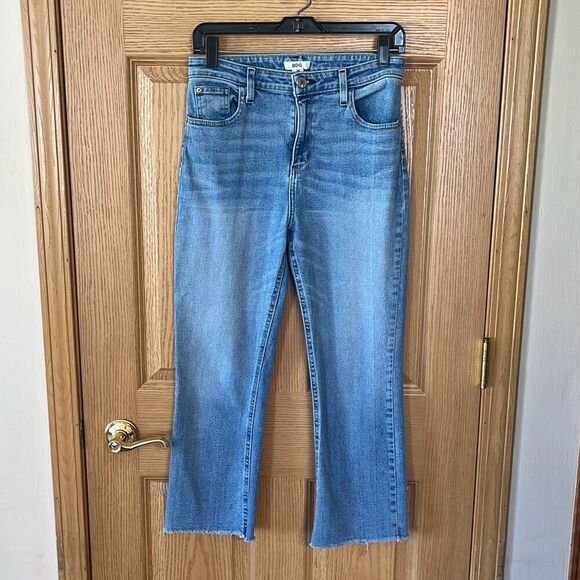 BDG Urban Outfitters High Rise Crop Kick Jeans Size 28 - Picture 2 of 6